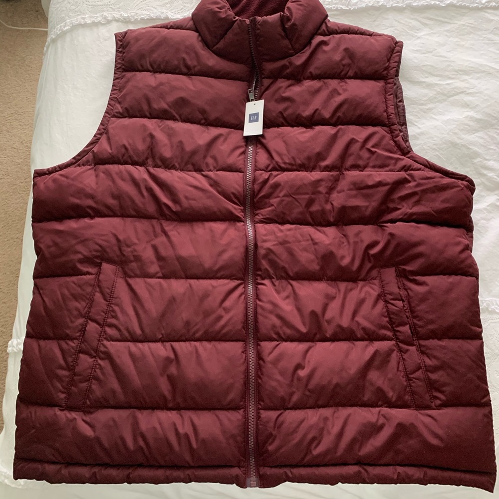 Men’s Gap Maroon Vest NWT XL - Picture 2 of 3
